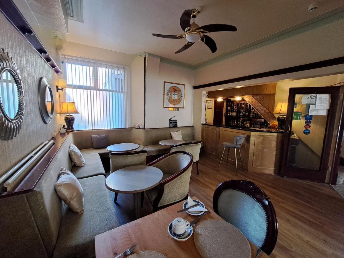 Lily Hotel แบล็คพูล ภายนอก รูปภาพ